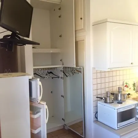 Apartment Avra & Fry