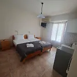 Avra & Apartman Fri