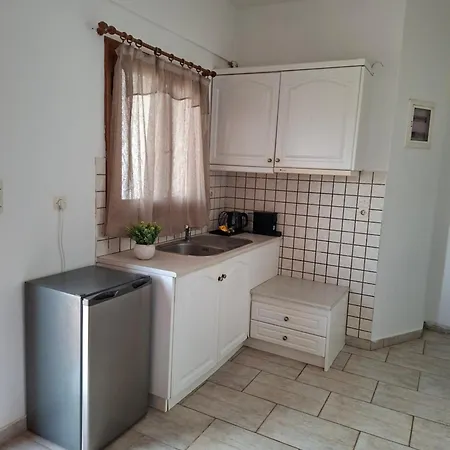 Avra & Apartment